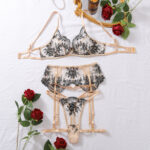 Women's Embroidery Heavy Craft Ultra-thin Mesh Bra Set - Image 5